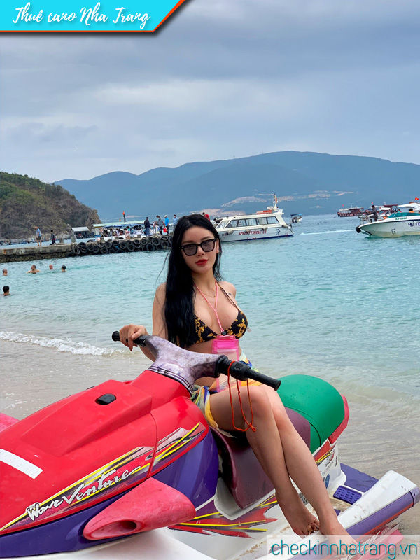 Thuê cano Nha Trang moto nước